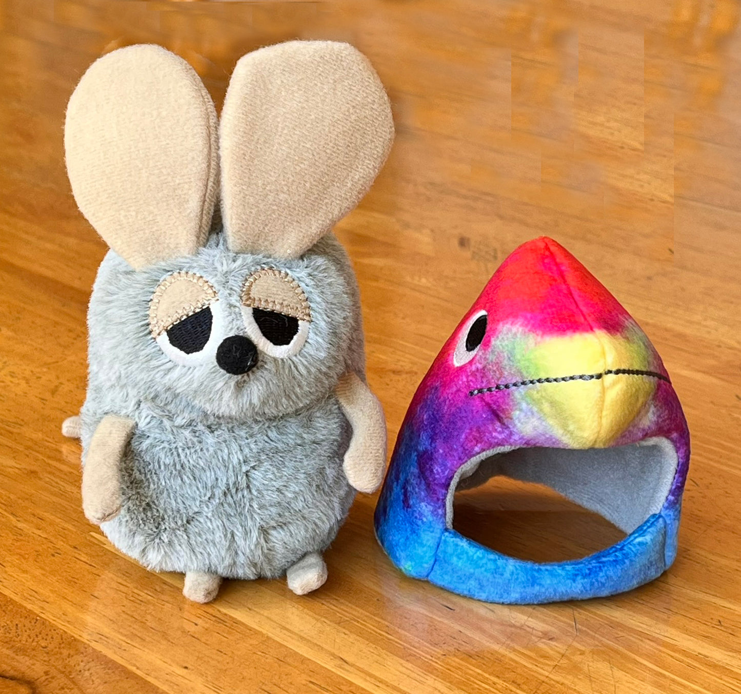 フレデリック　変身　カメレオン