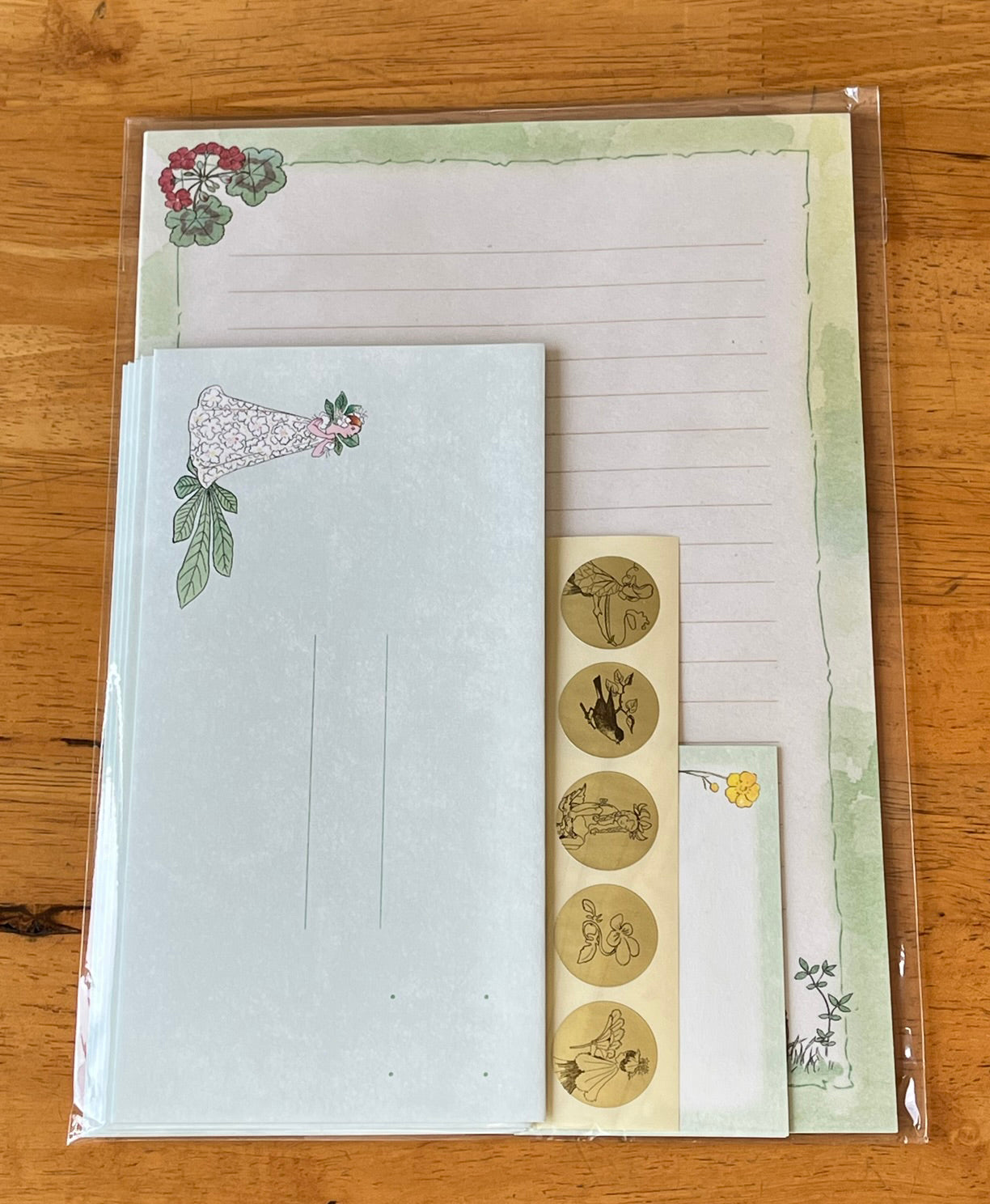 『リーサの庭の花まつり』レターセット （グリーン）